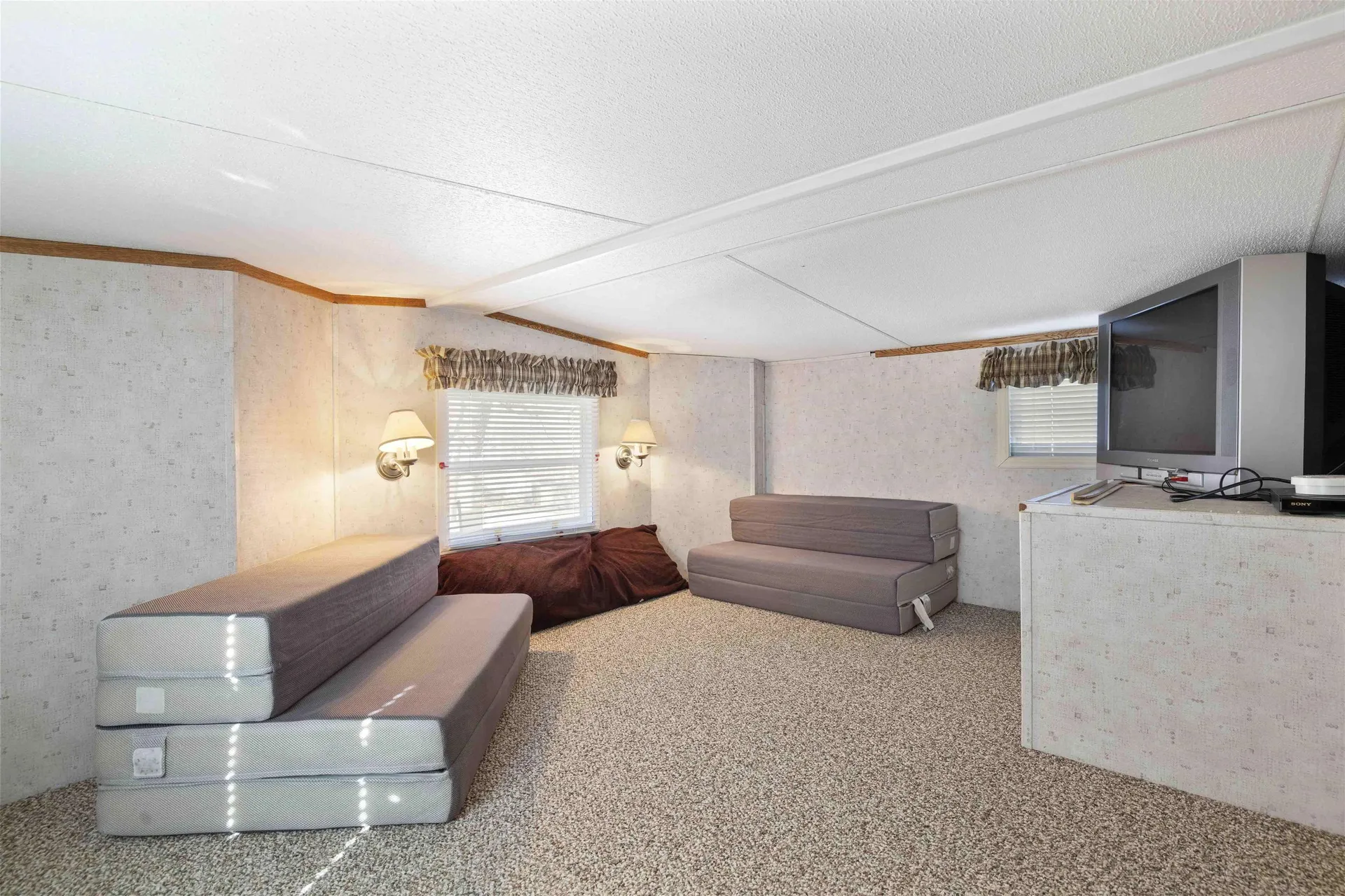 265 High Country Way Holderness NH 03245