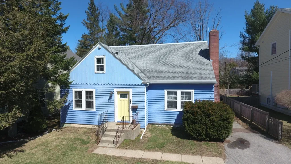 4 Waverly Street Essex Junction VT 05452