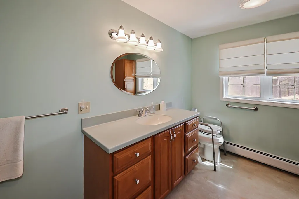 6 Bluebird Lane Boscawen NH 03303