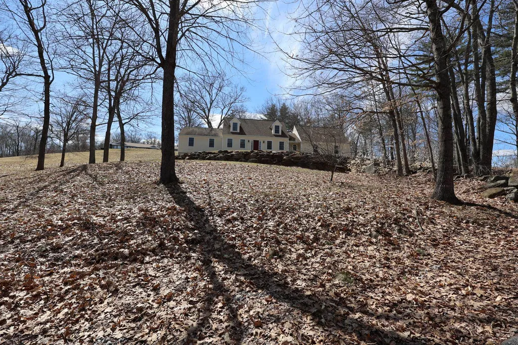 6 Bluebird Lane Boscawen NH 03303