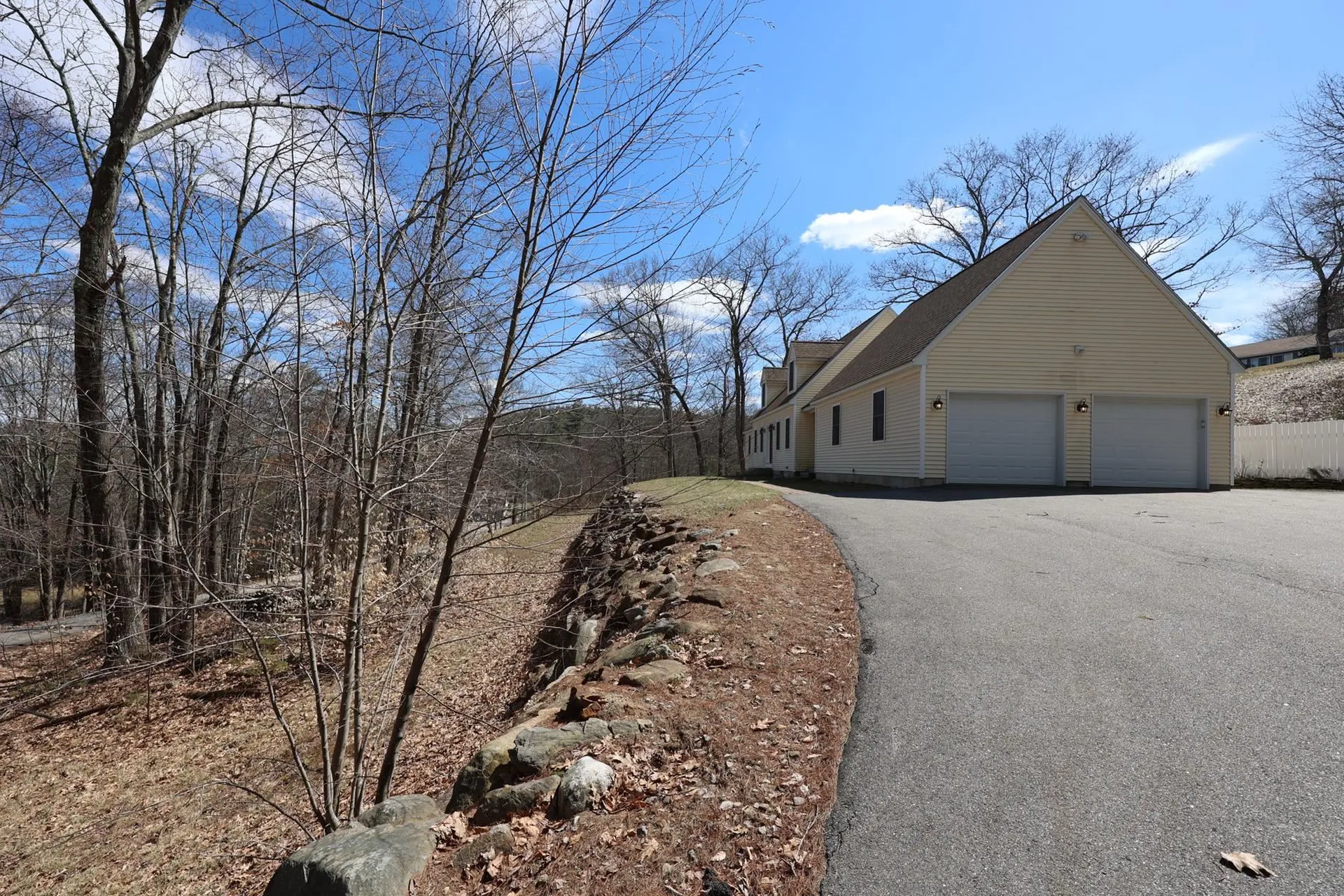 6 Bluebird Lane Boscawen NH 03303