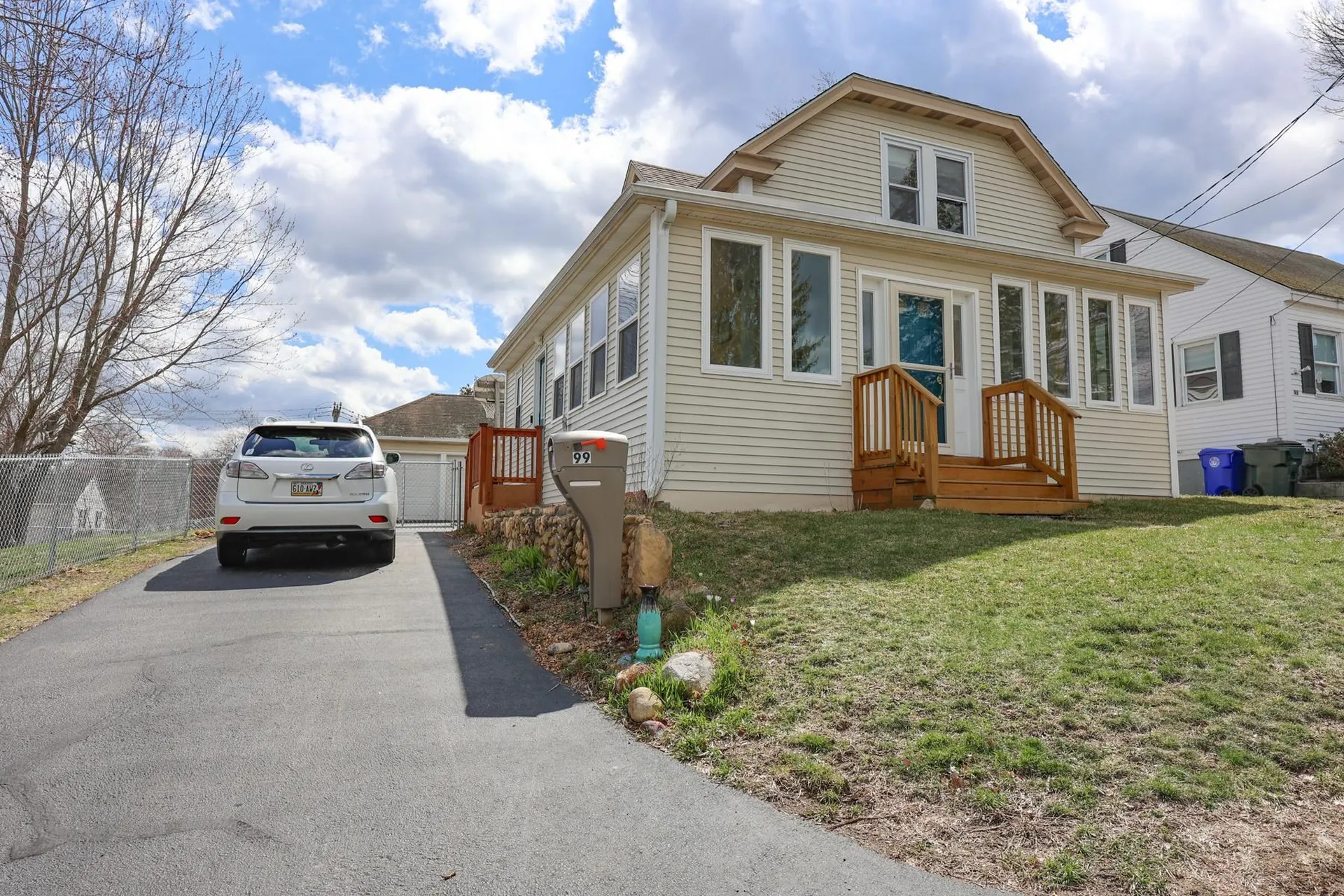 99 Rosemont Avenue Manchester NH 03103