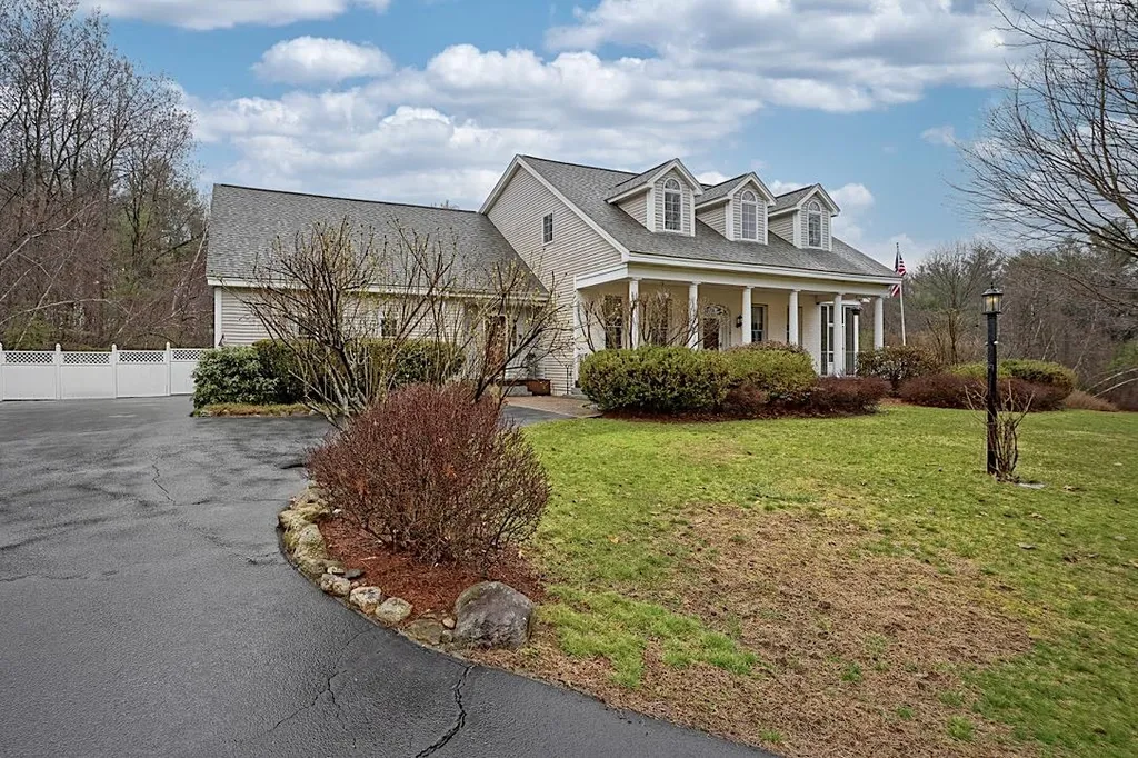 190 Pillsbury Road Londonderry NH 03053