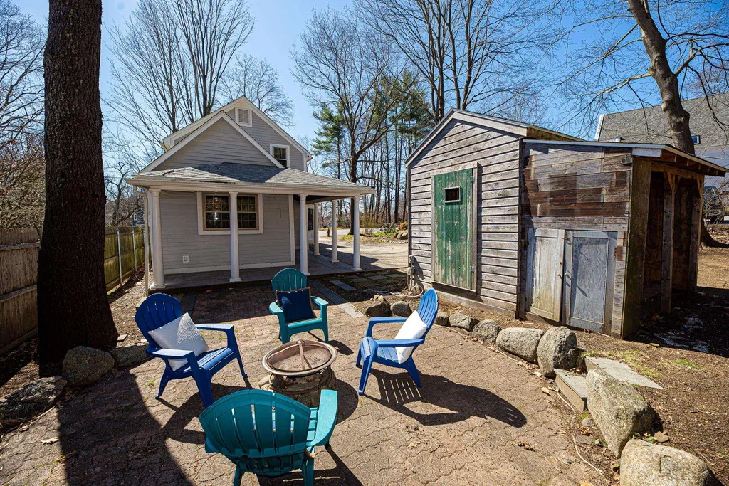 48 Main Street Newfields NH 03856