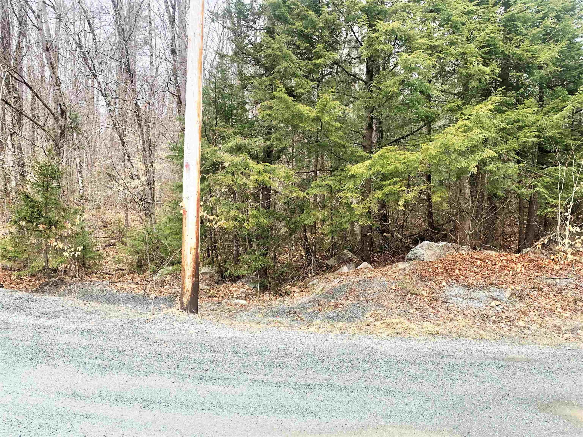 11 Hickory Overlook Enfield NH 03748