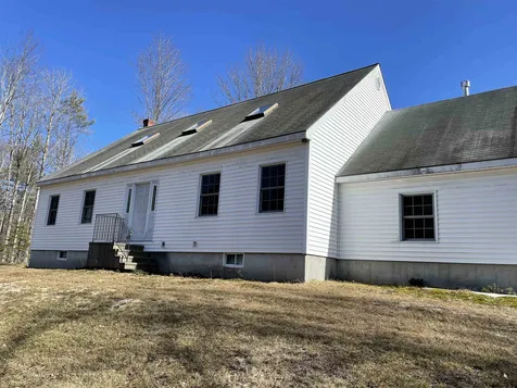 440 Pine River Road Effingham NH 03882