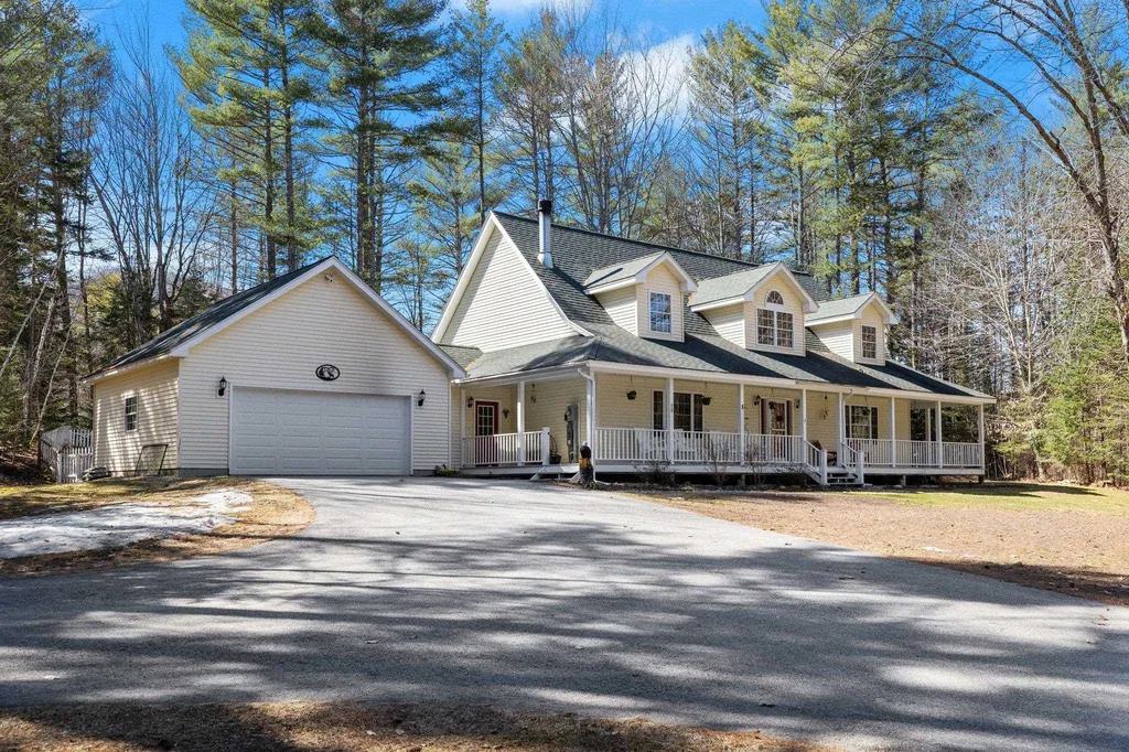 20 Logan Street Thornton NH 03285