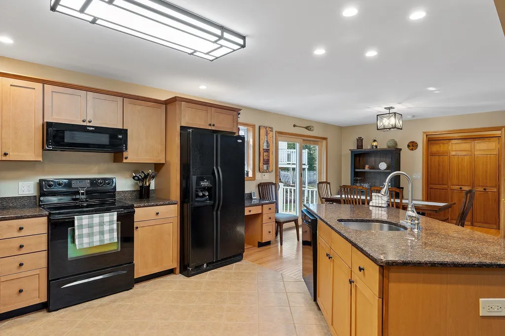20 Logan Street Thornton NH 03285