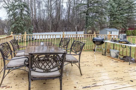 74 Lakeview Drive Shelburne VT 05482