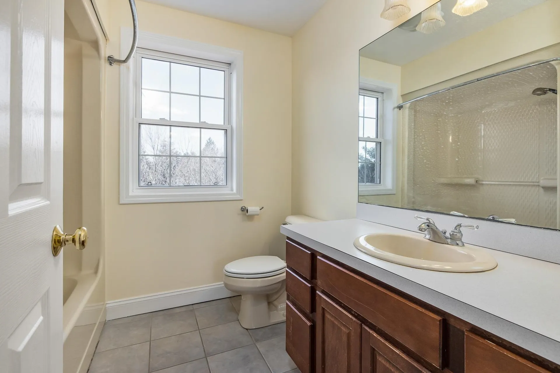 4 Wiggin Way Stratham NH 03885