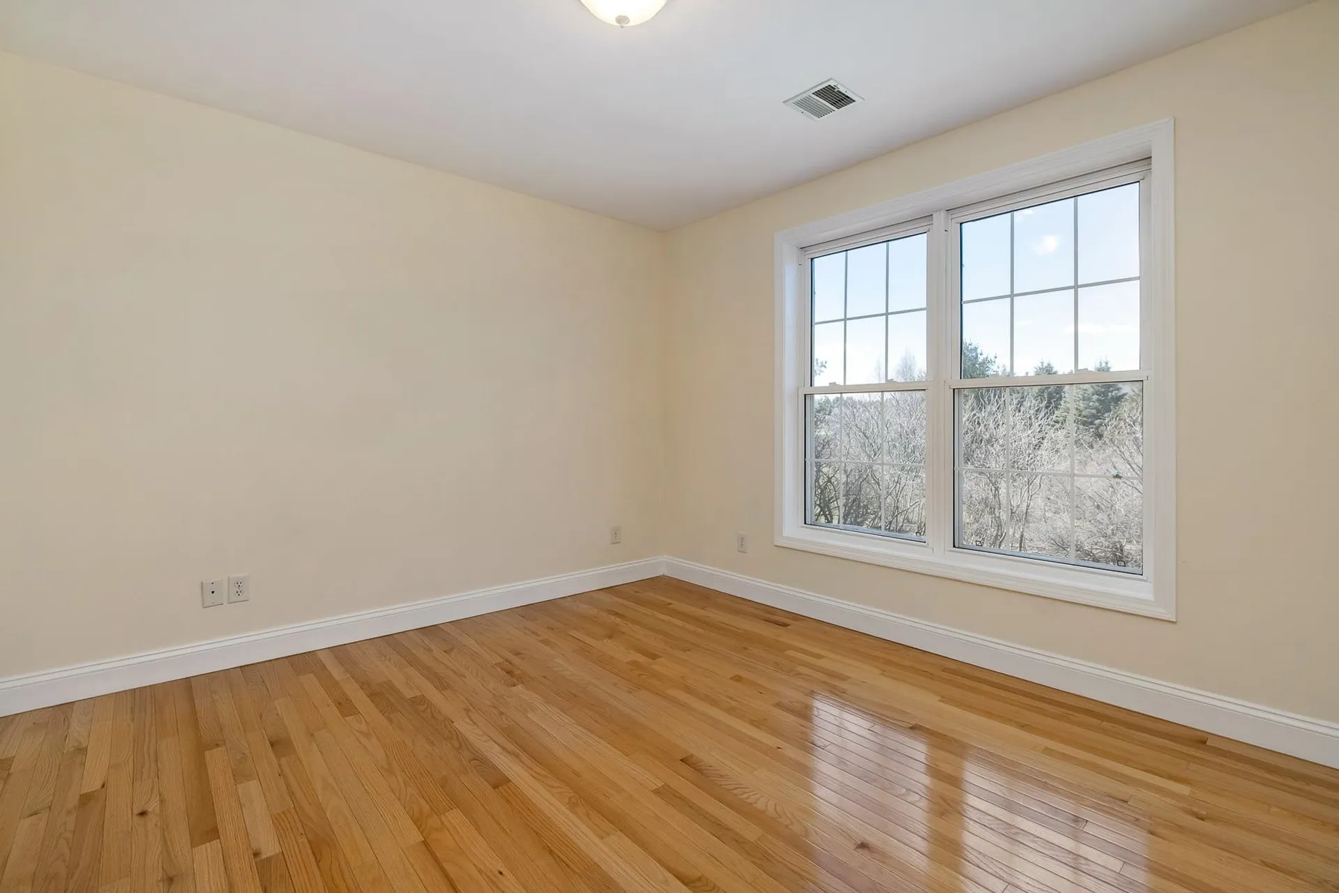 4 Wiggin Way Stratham NH 03885