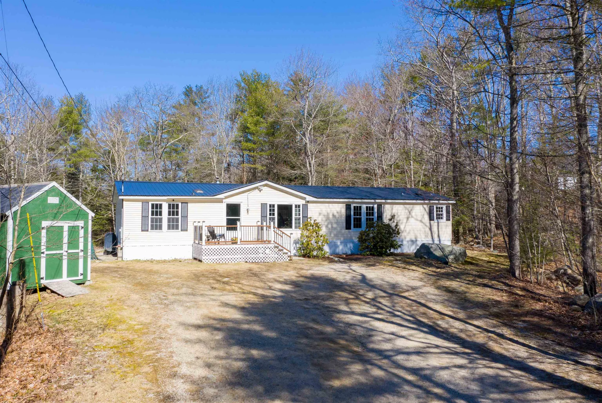 13 Jeffrey Drive Northwood NH 03261