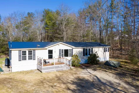 13 Jeffrey Drive Northwood NH 03261
