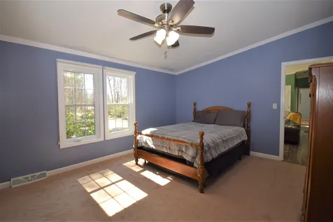 13 Jeffrey Drive Northwood NH 03261