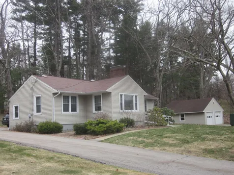 148 Exeter Road Newmarket NH 03857