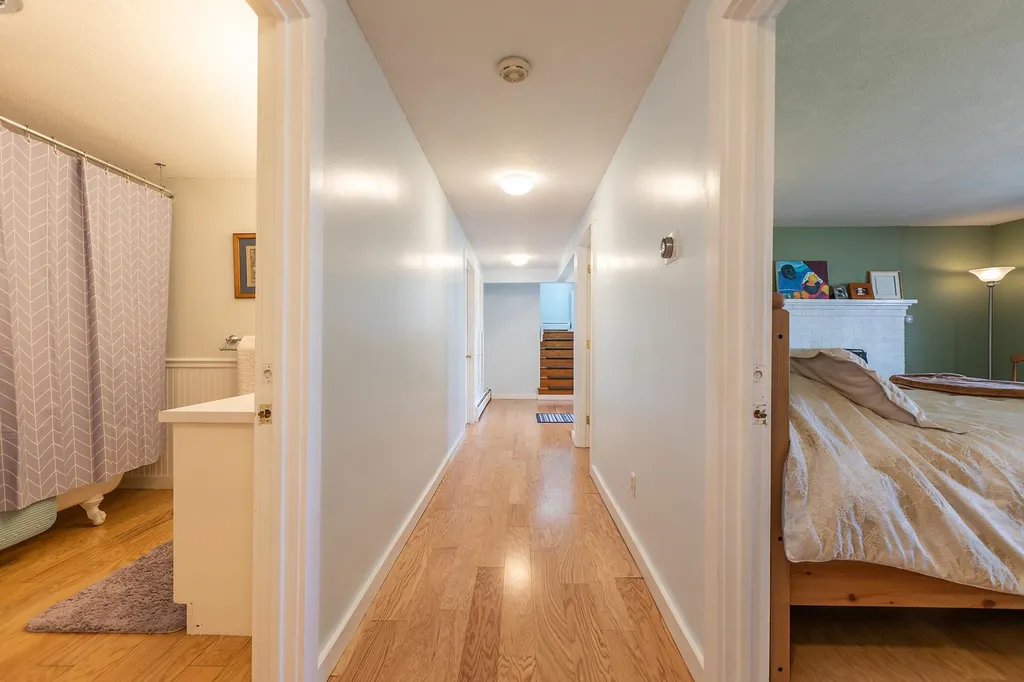 28 Crystal Path Hartland VT 05048