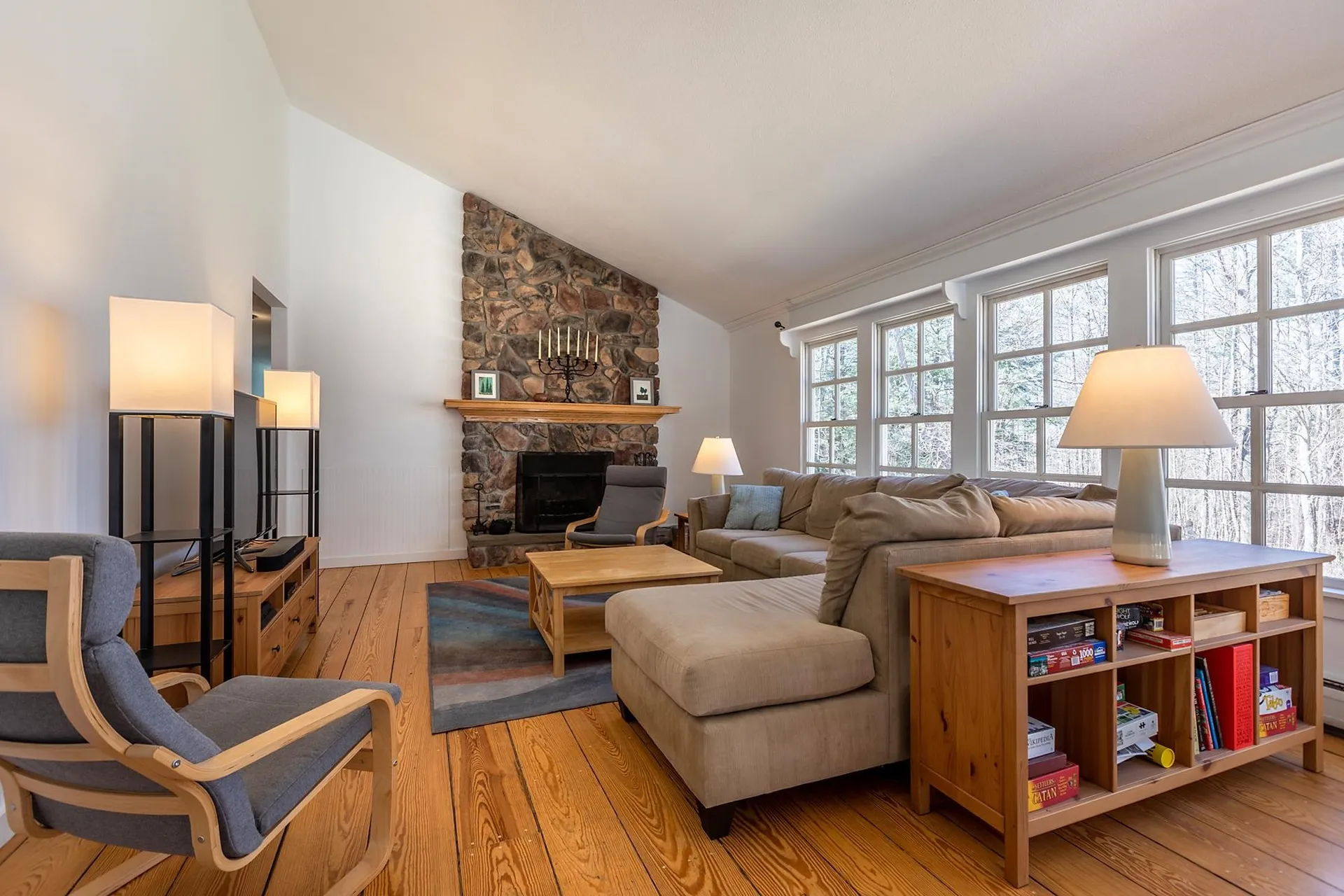 28 Crystal Path Hartland VT 05048