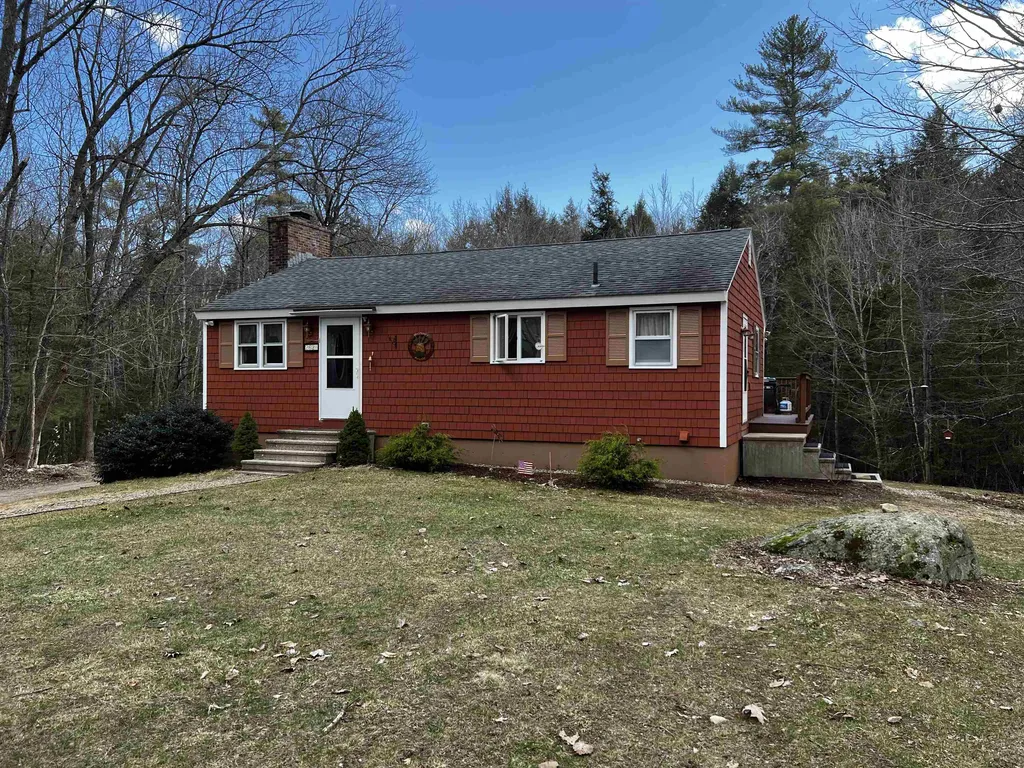 262 Pine Hill Road Wolfeboro NH 03894