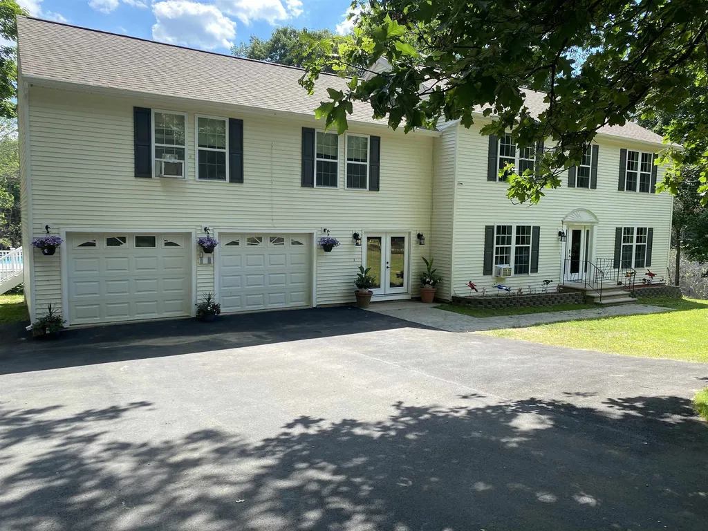 6 Cote Drive Danville NH 03819