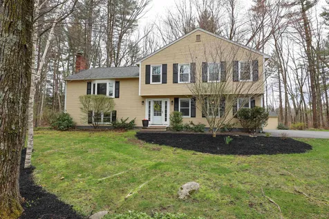 16 Shasta Drive Londonderry NH 03053