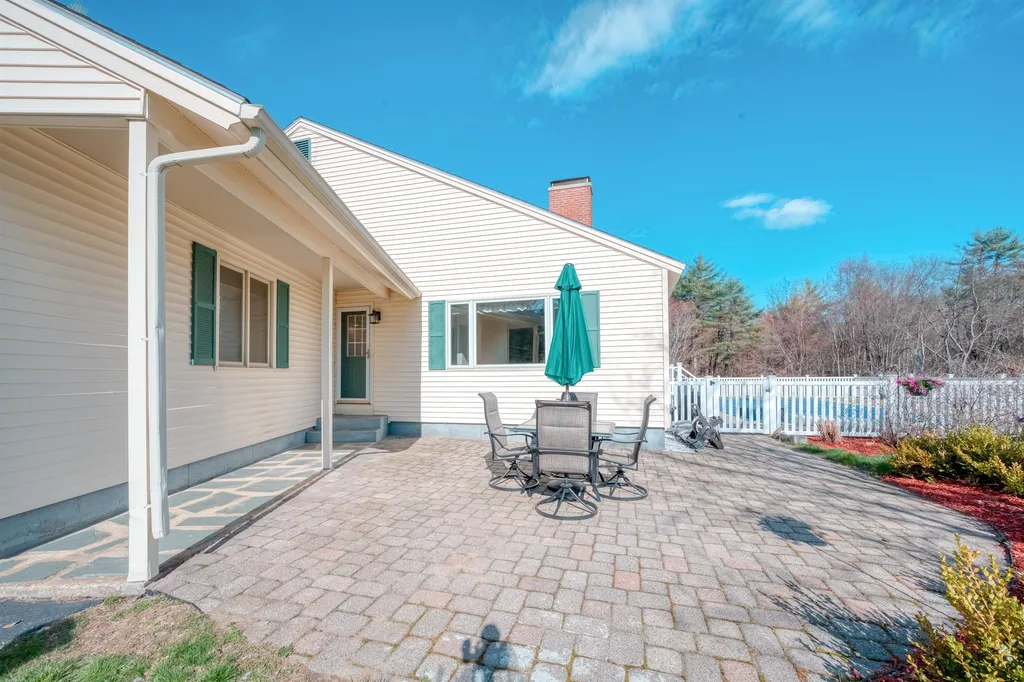 50 Turnpike Road Northfield NH 03276