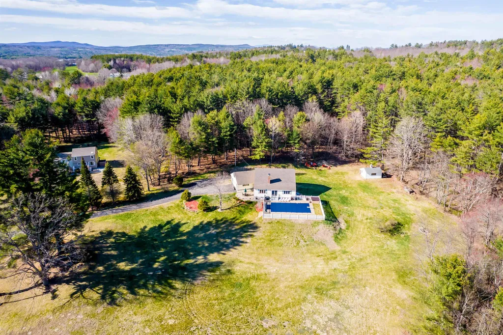 50 Turnpike Road Northfield NH 03276