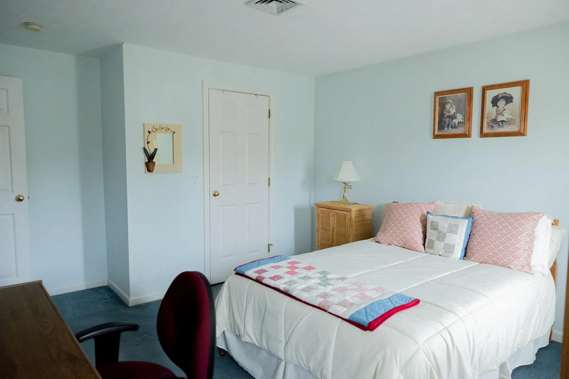 16 Settlement Way Nashua NH 03062-4438