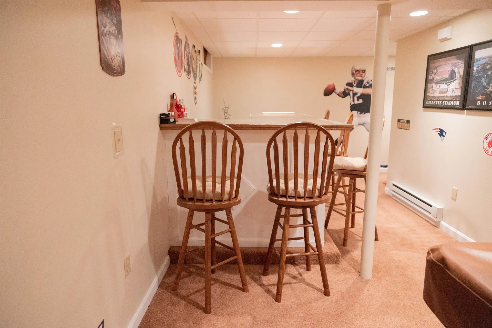 16 Settlement Way Nashua NH 03062-4438