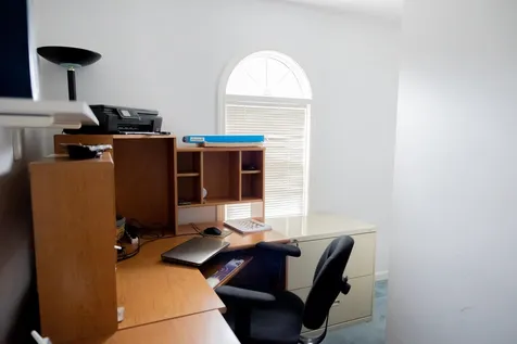16 Settlement Way Nashua NH 03062-4438