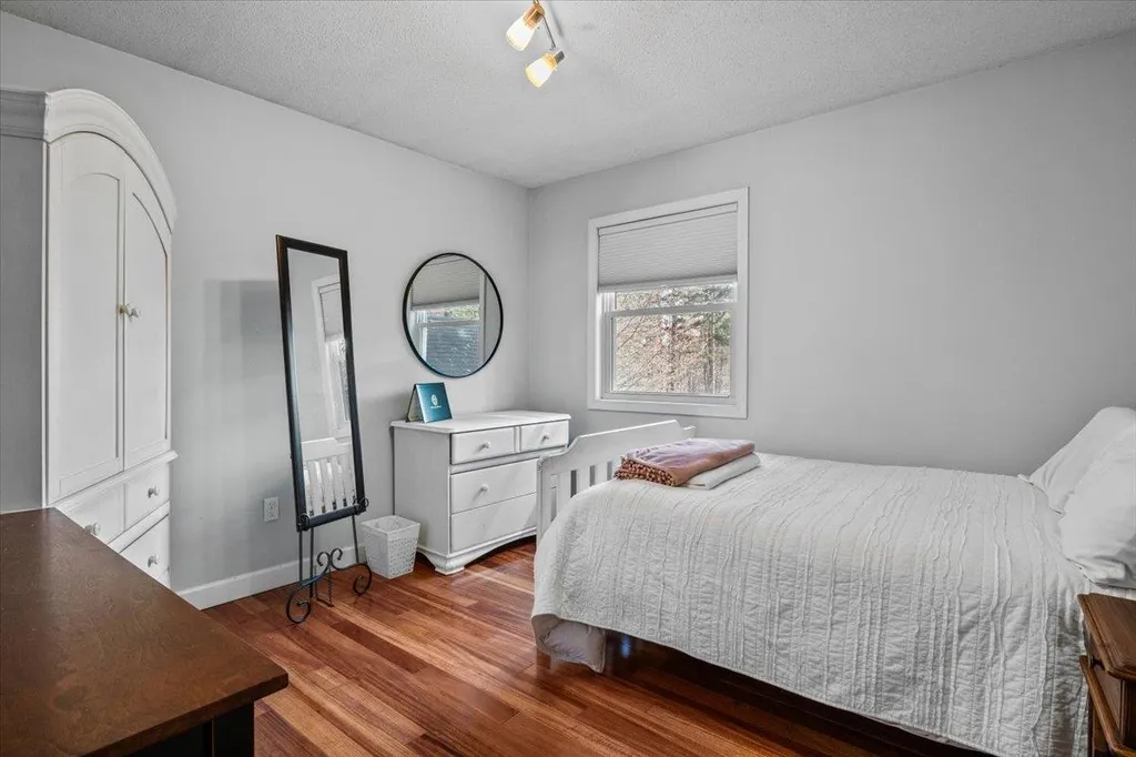 137 Barbara Terrace Colchester VT 05446