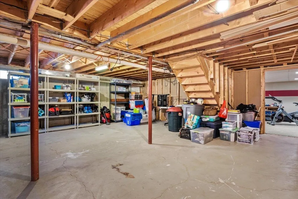 137 Barbara Terrace Colchester VT 05446