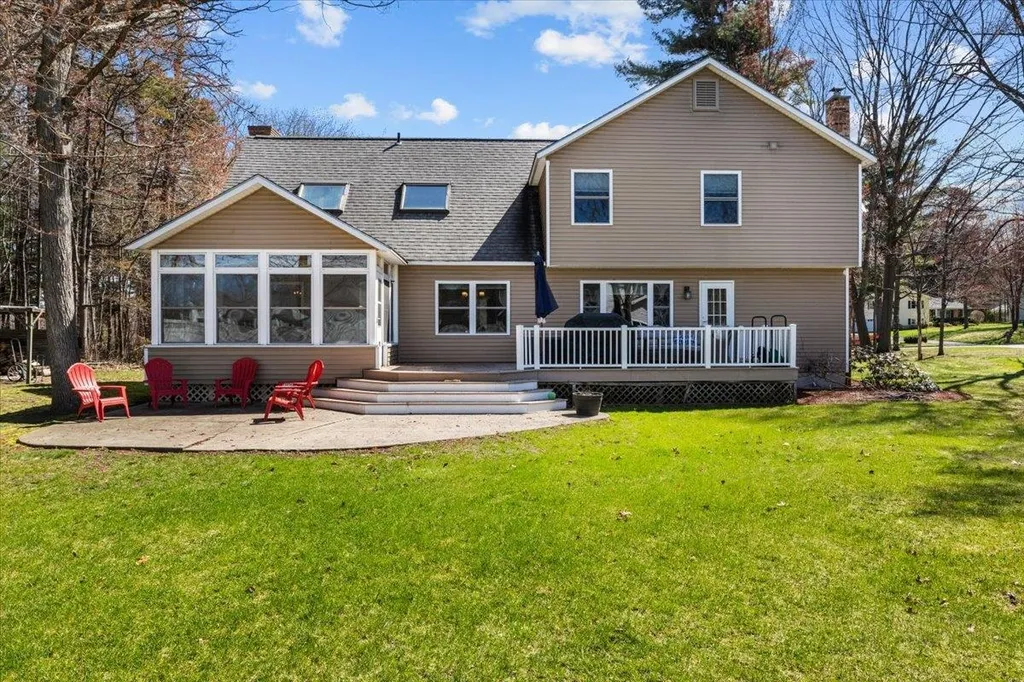 137 Barbara Terrace Colchester VT 05446