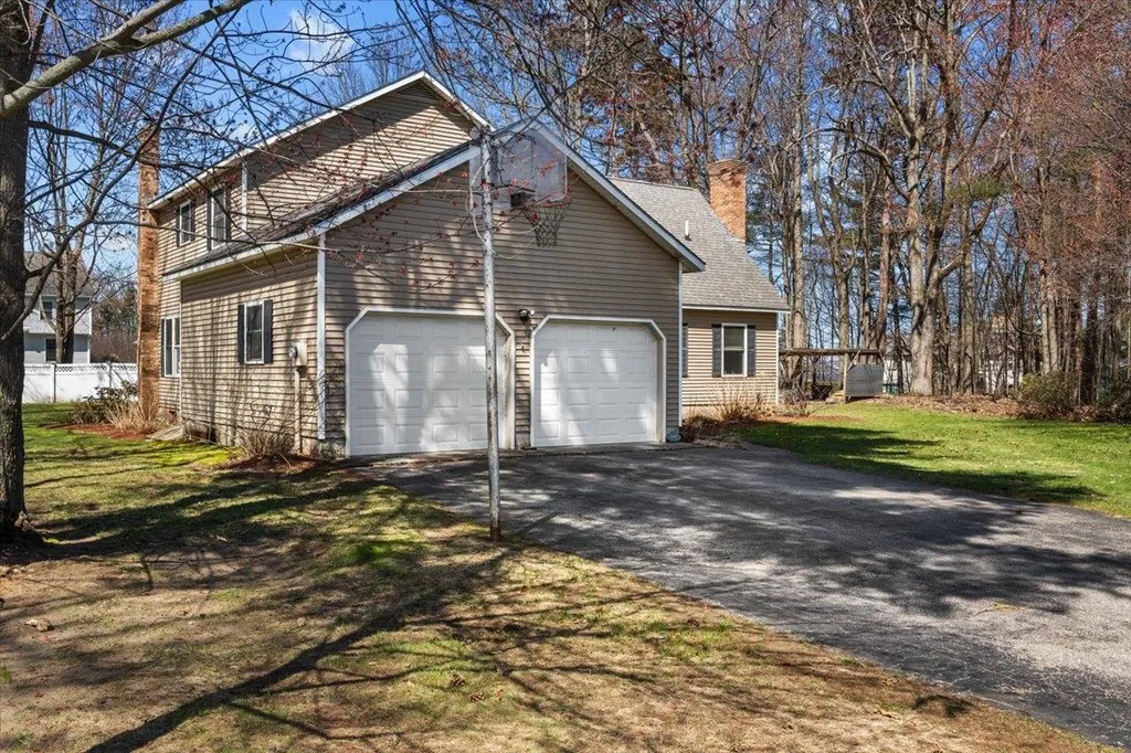 137 Barbara Terrace Colchester VT 05446