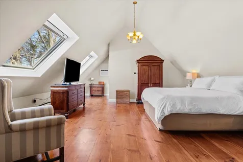137 Barbara Terrace Colchester VT 05446