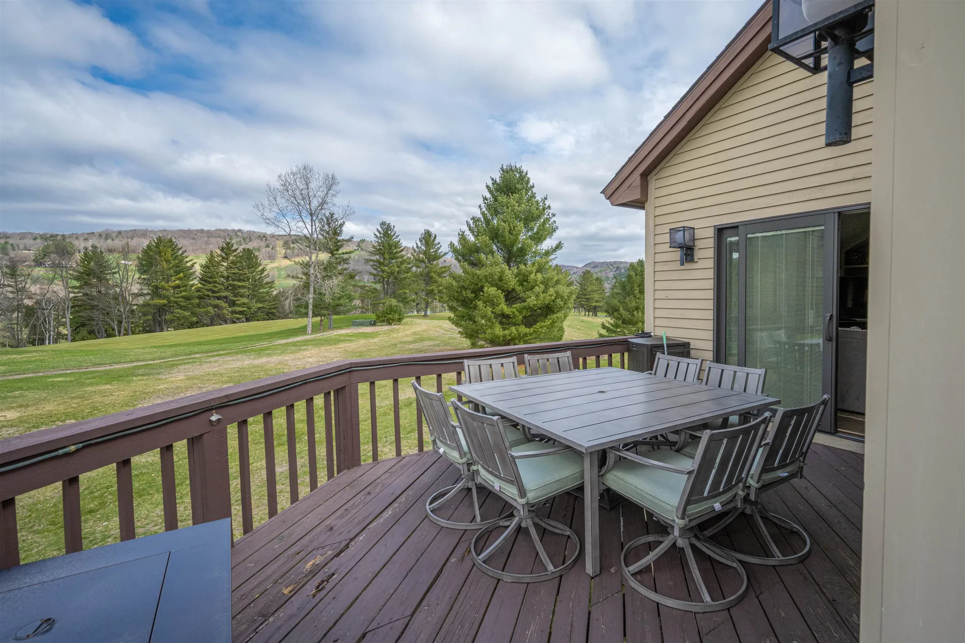 805 Murphy's Road Hartford VT 05059