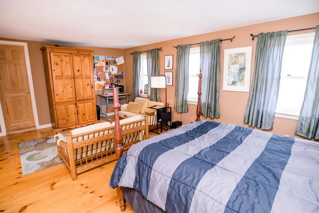 265 Thomas Road Shelburne VT 05482