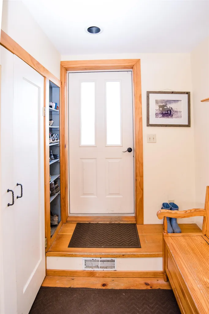 265 Thomas Road Shelburne VT 05482