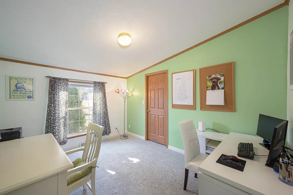 16 Lane Drive Allenstown NH 03275