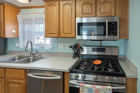 16 Lane Drive Allenstown NH 03275