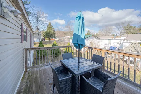16 Lane Drive Allenstown NH 03275