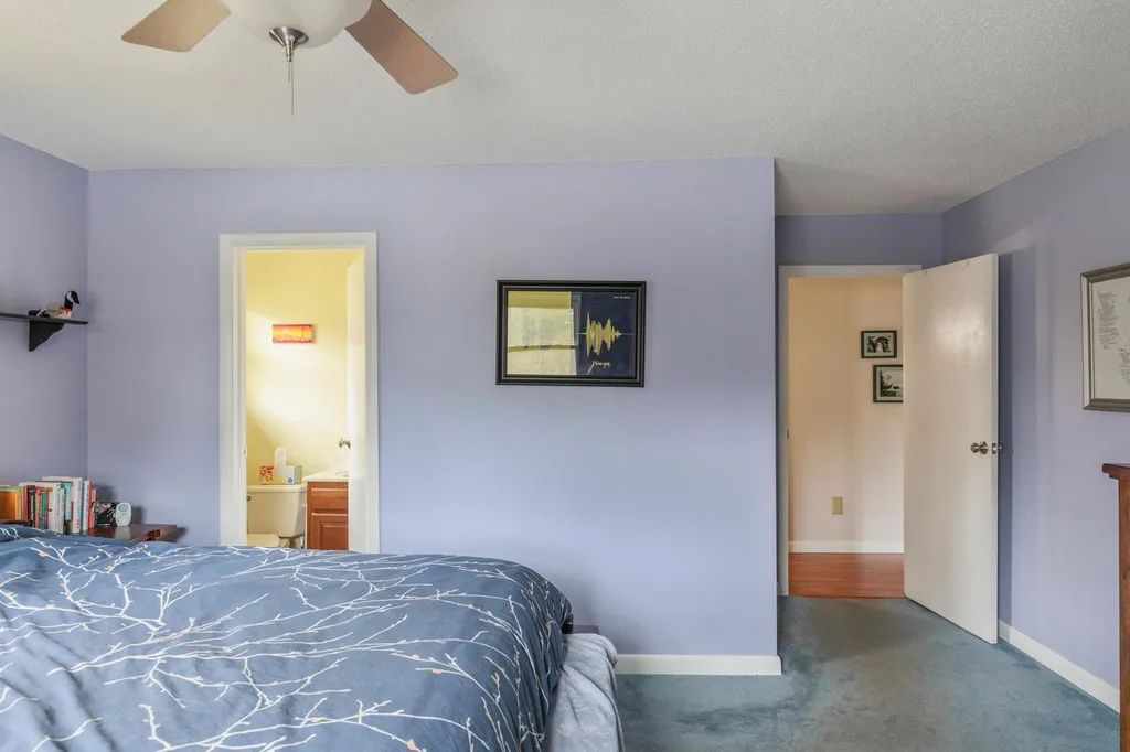10 Greenbriar Drive Essex Junction VT 05452