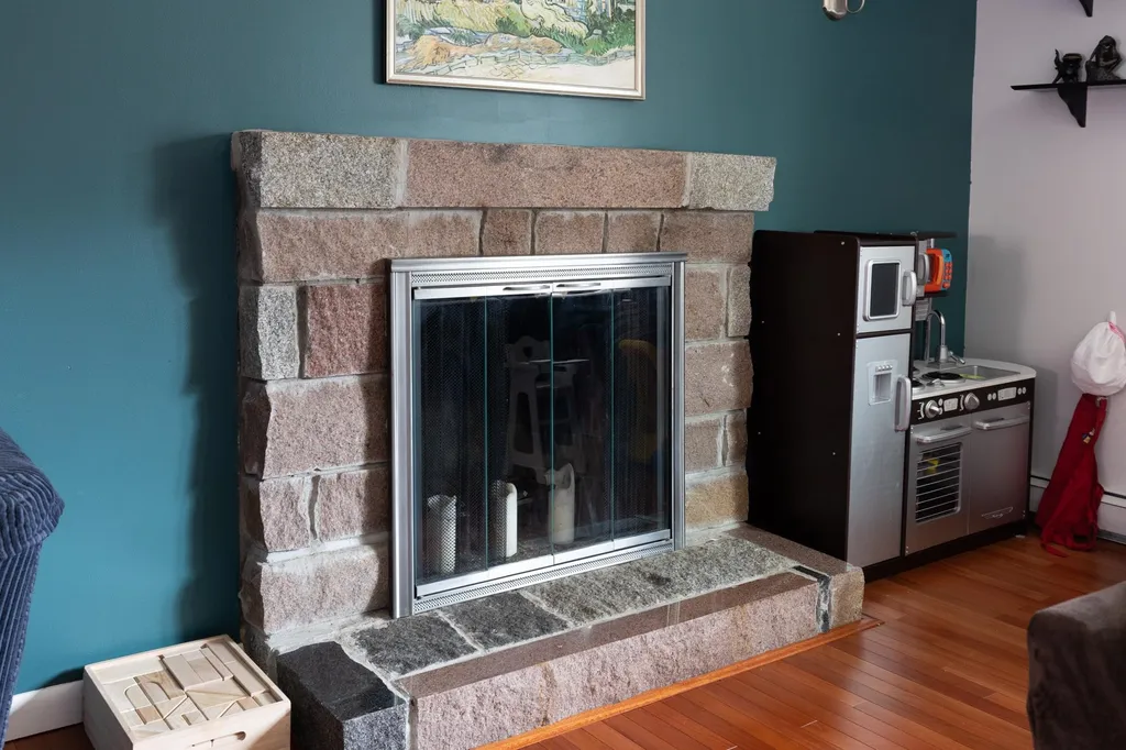 10 Greenbriar Drive Essex Junction VT 05452