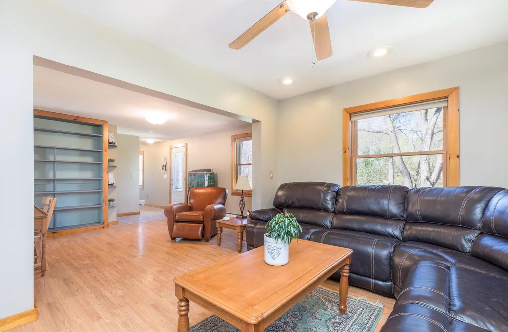 24 Tamarack Road Lee NH 03861