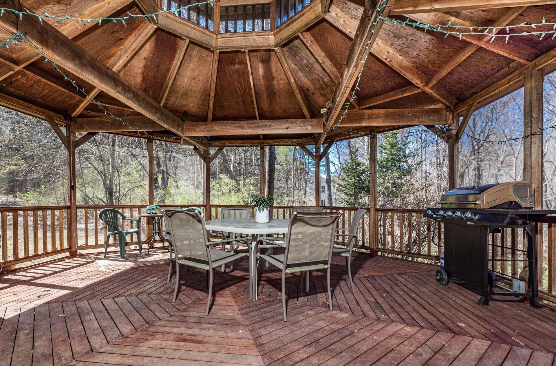 24 Tamarack Road Lee NH 03861