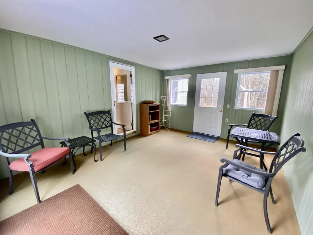 47 Park Place Milton NH 03851