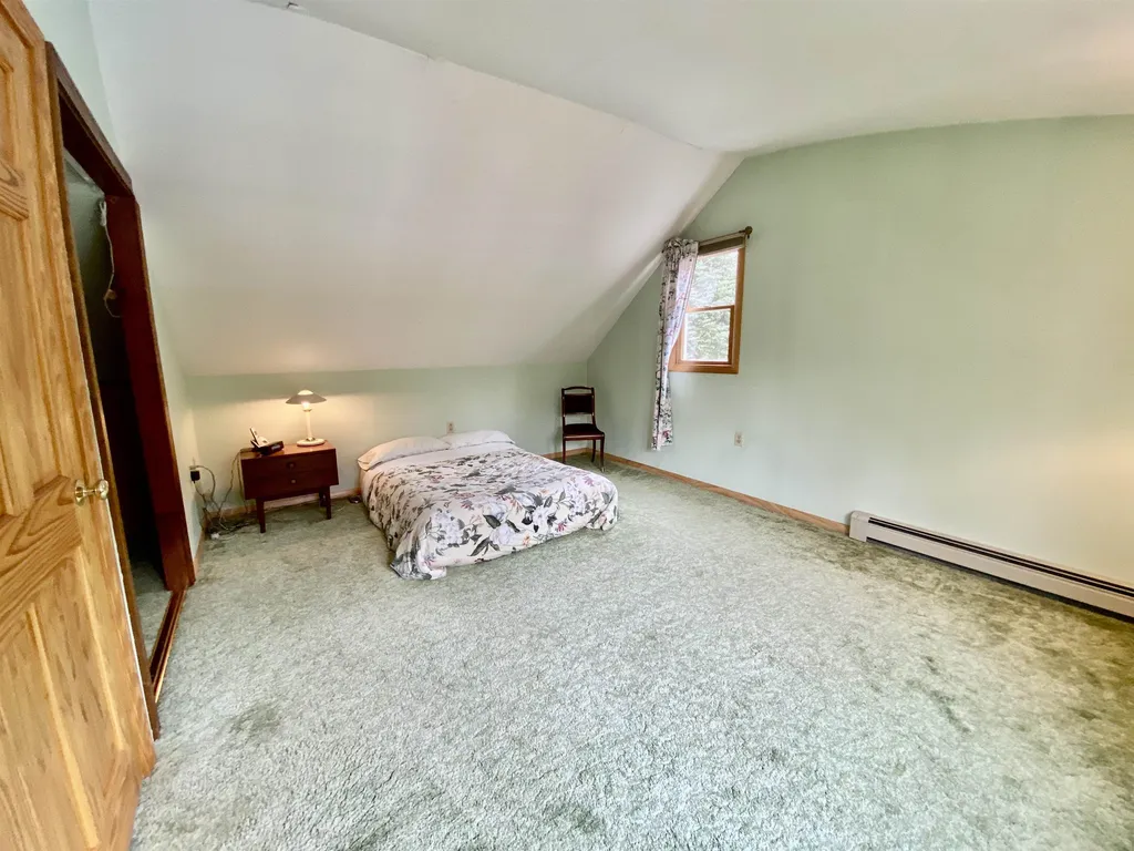 47 Park Place Milton NH 03851