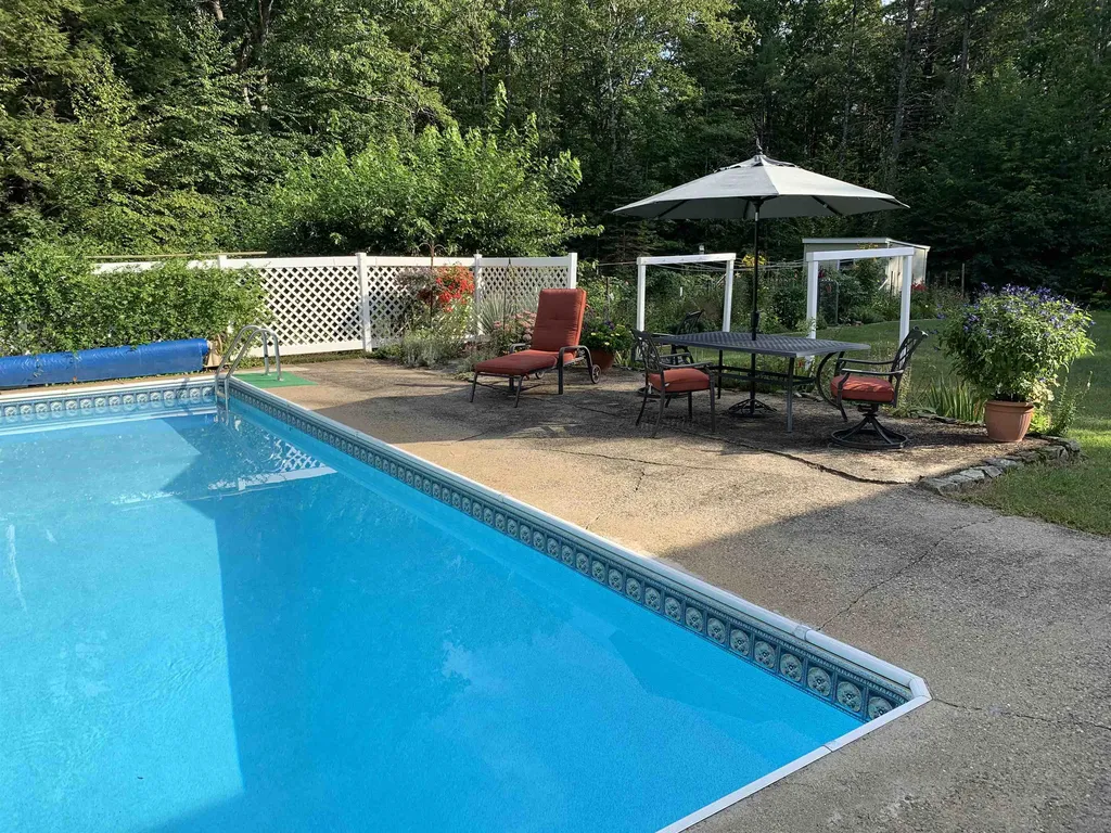 47 Park Place Milton NH 03851