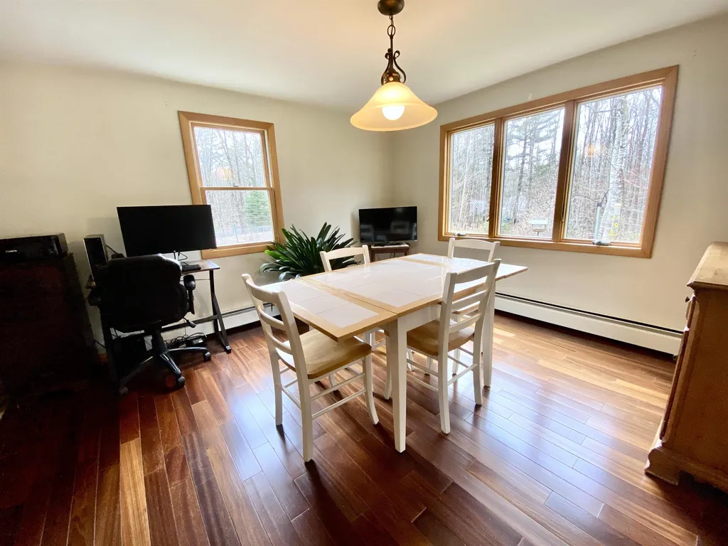 47 Park Place Milton NH 03851