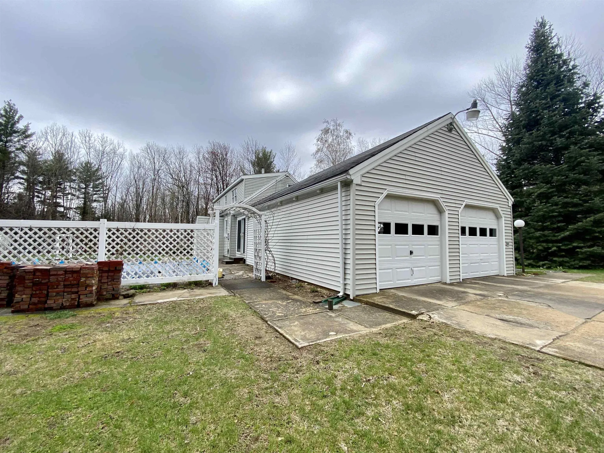 47 Park Place Milton NH 03851