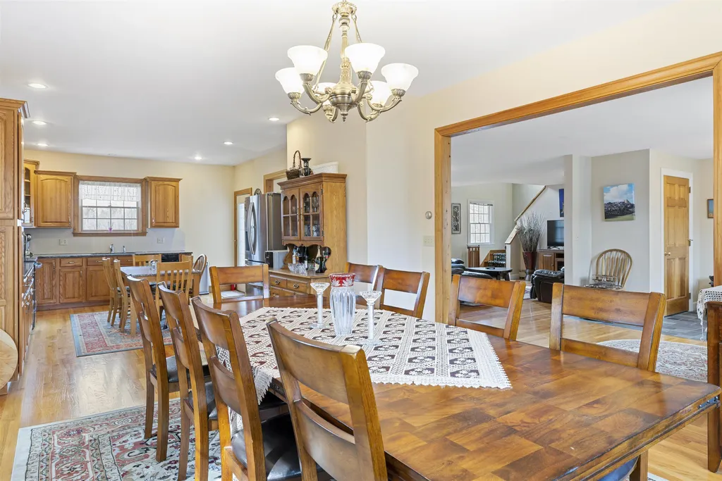 191 Pleasant Street New London NH 03257